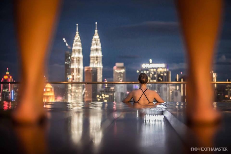 Kl Infinity Pool Asrama Kuala Lumpur