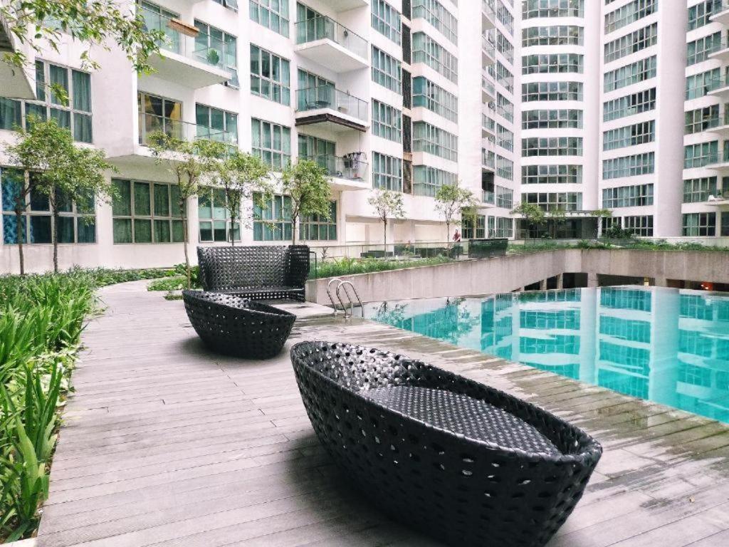 Kl Infinity Pool Asrama Kuala Lumpur